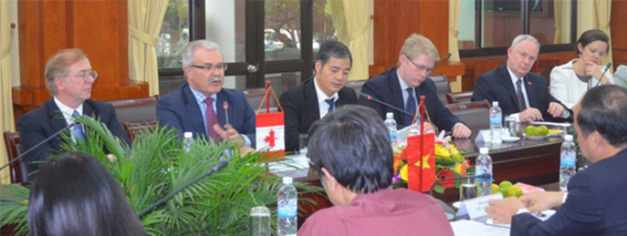 Minister Ritz Concludes Mission to South Korea and Looks to Boost Business Opportunities in Japan